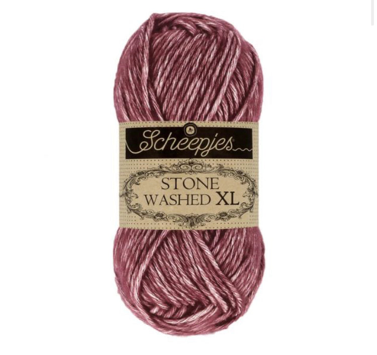 Scheepjes Stone Washed XL - 850 Garnet 75m/50g